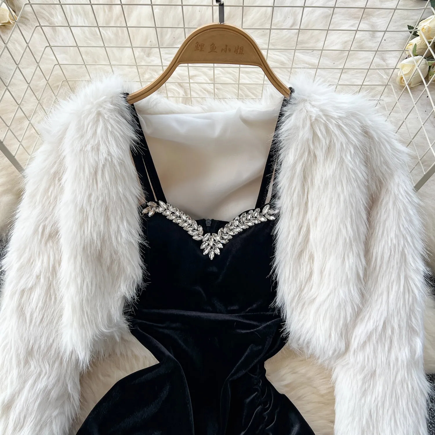 Beaded Velvet Dress&Furry Shawl 2Pcs