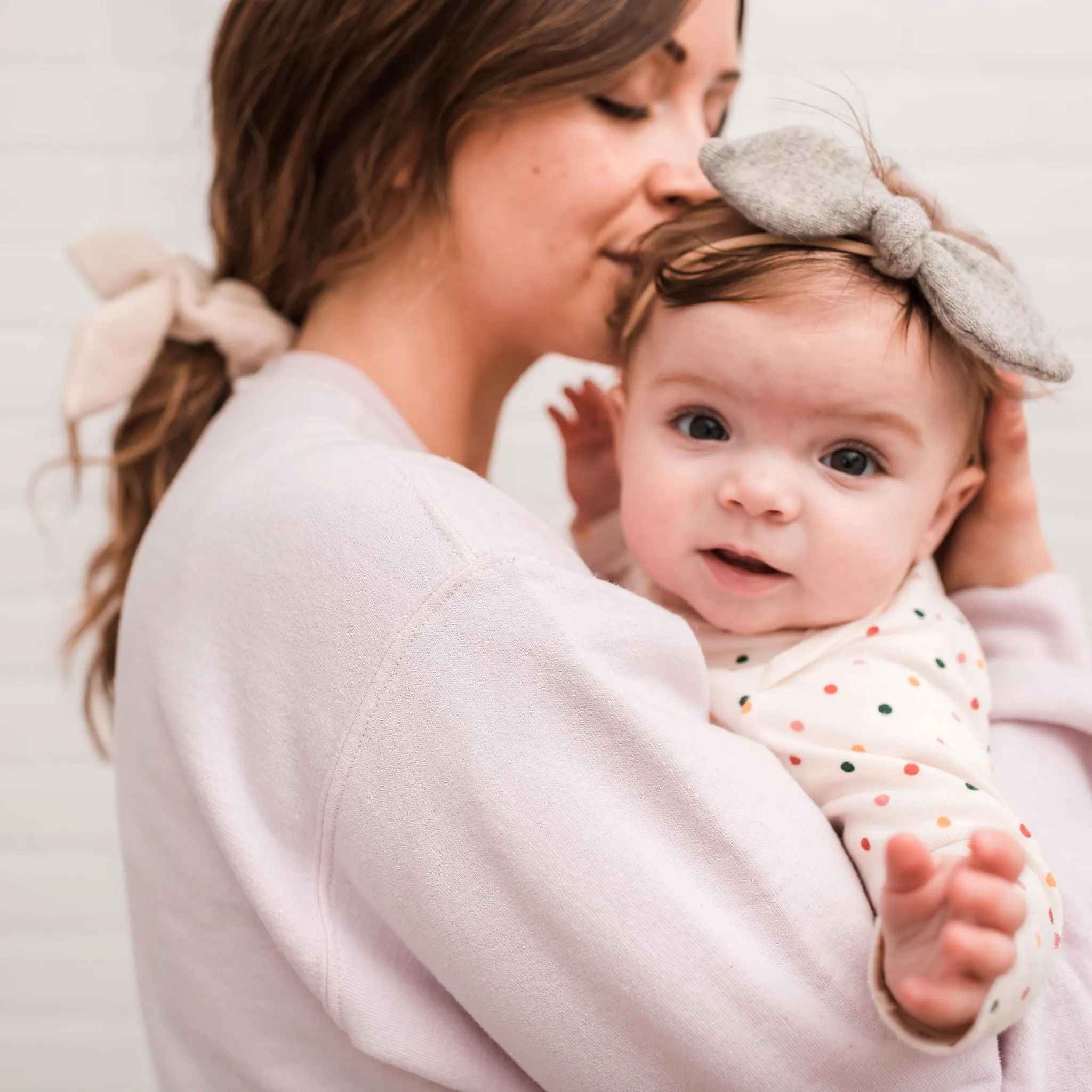 CASHMERE BLUSH PINK BABY BOW | Jaelynn