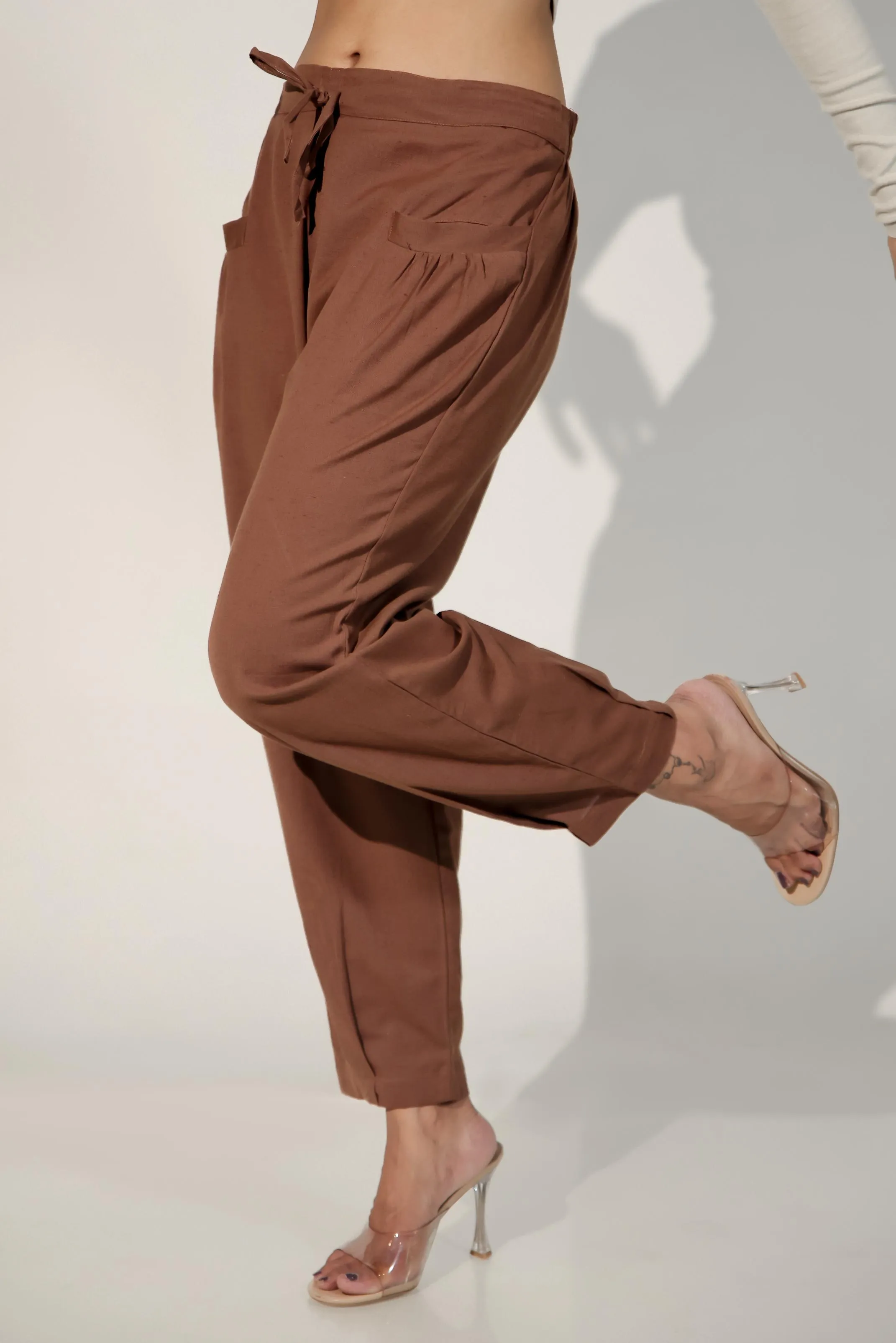 Dark Brown Women's Pleated-Narrow Trousers