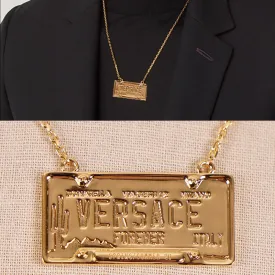 NEW $450 VERSACE Gold Tone Brass LICENSE PLATE LOGO CHARM Link Chain NECKLACE