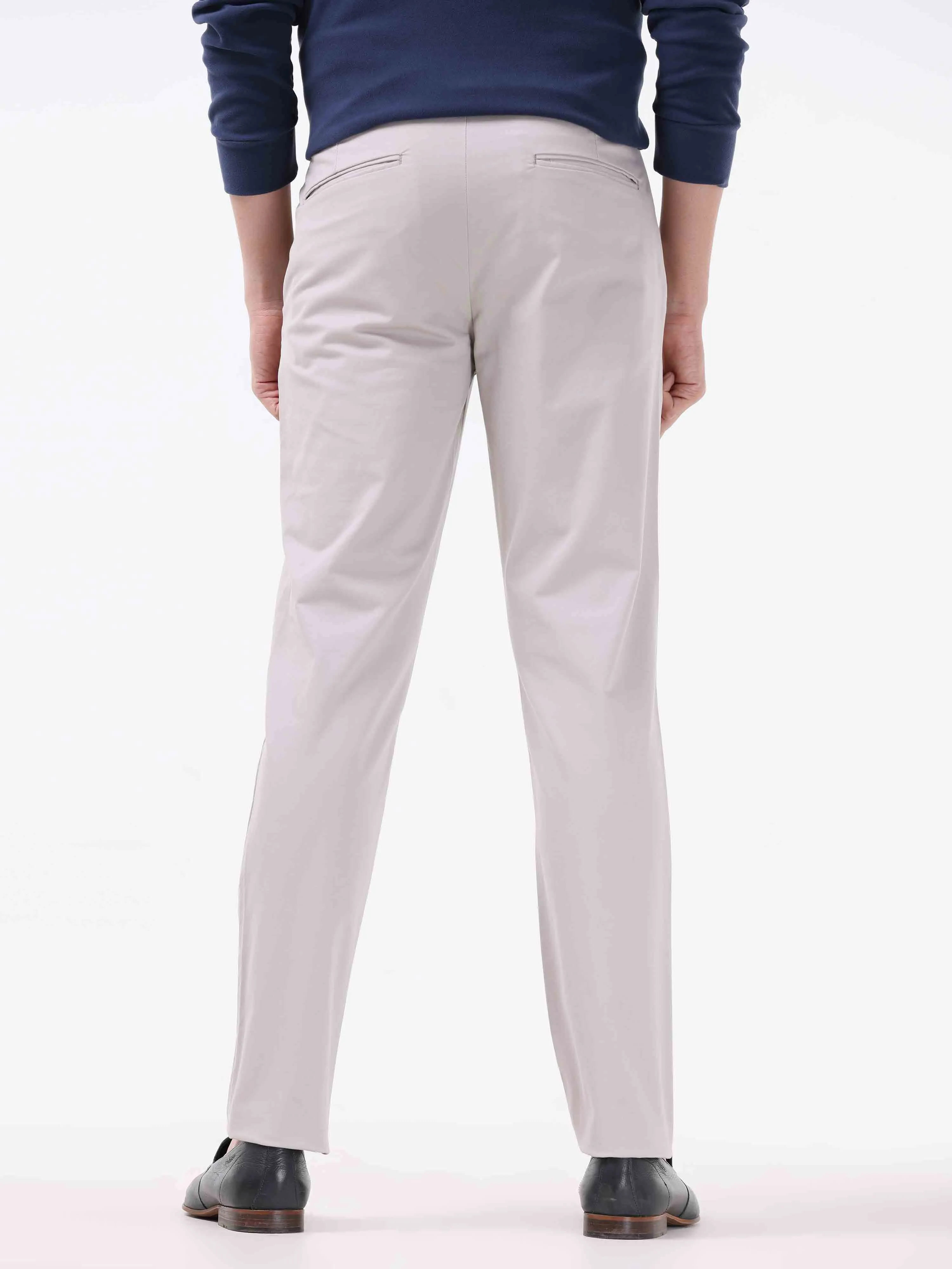 Semi Liquid Statement Ecru Chino