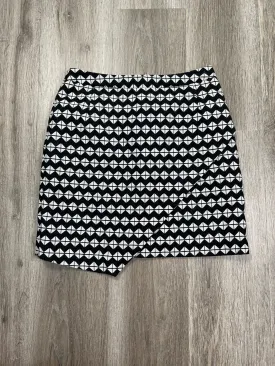 Skirt Mini & Short By H&m In Black & White, Size: M