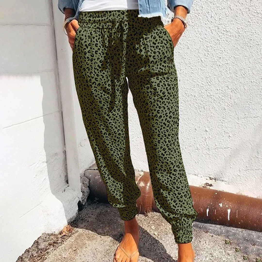 Xandra - Women's leopard print pants.