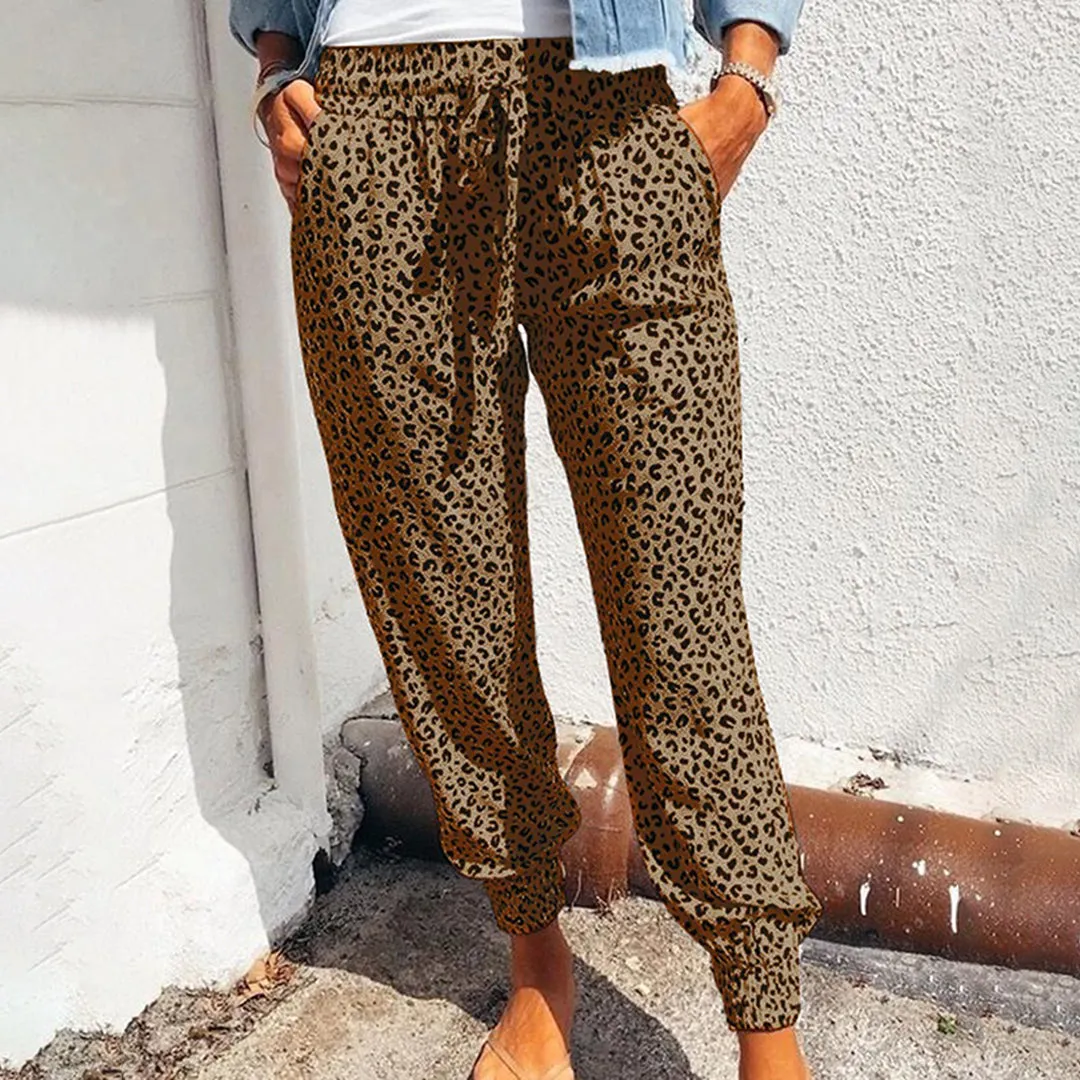 Xandra - Women's leopard print pants.